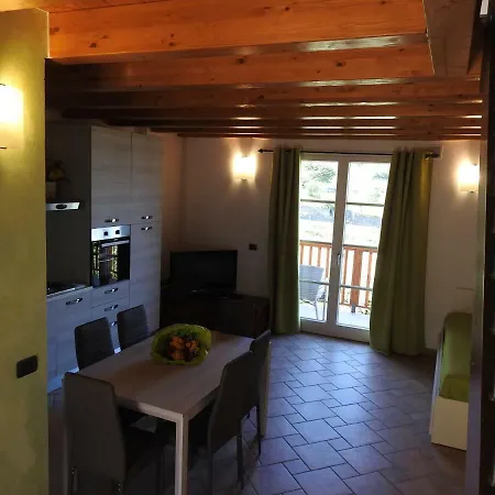 Tasel With Heated Pool Apartment