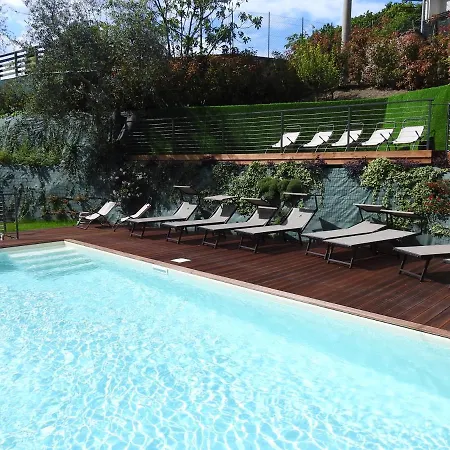 Tasel With Heated Pool Malcesine